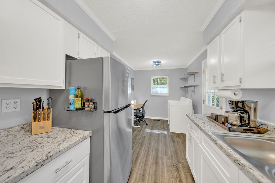 Furnished Finder property 484466_1 photo 22