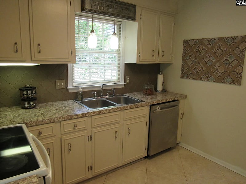 Furnished Finder property 484468_1 photo 3