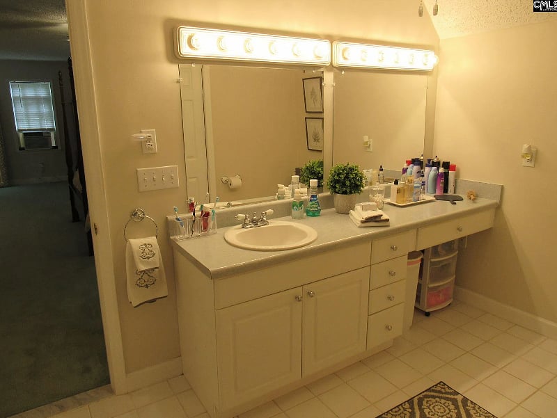 Furnished Finder property 484468_1 photo 4
