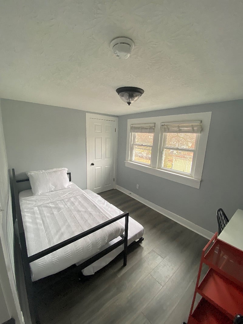 Furnished Finder property 484517_1 photo 17
