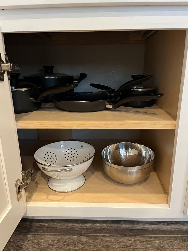 non stick pots, pans and strainer