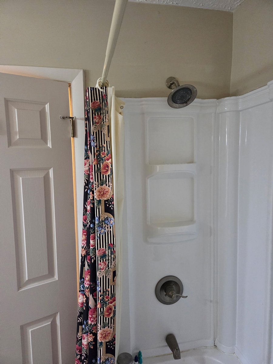 Furnished Finder property 484625_1 photo 5