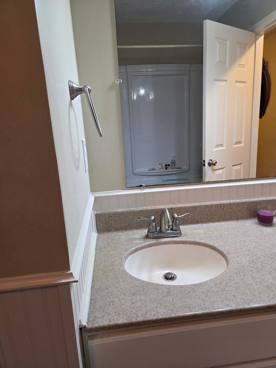 Furnished Finder property 484625_1 photo 4