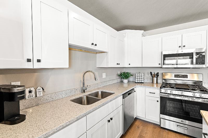 Kitchen (shared)