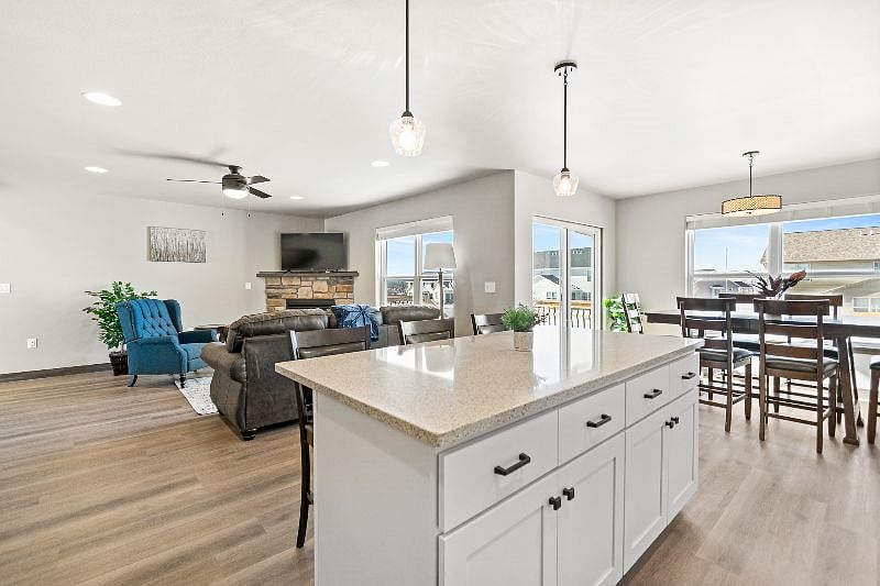Kitchen (shared)