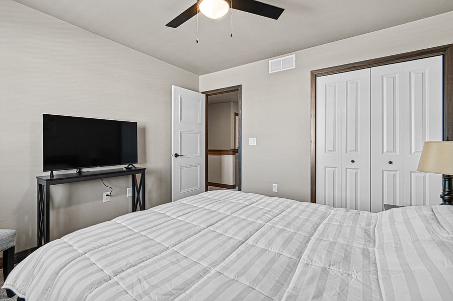 Furnished Finder property 484632_4 photo 7