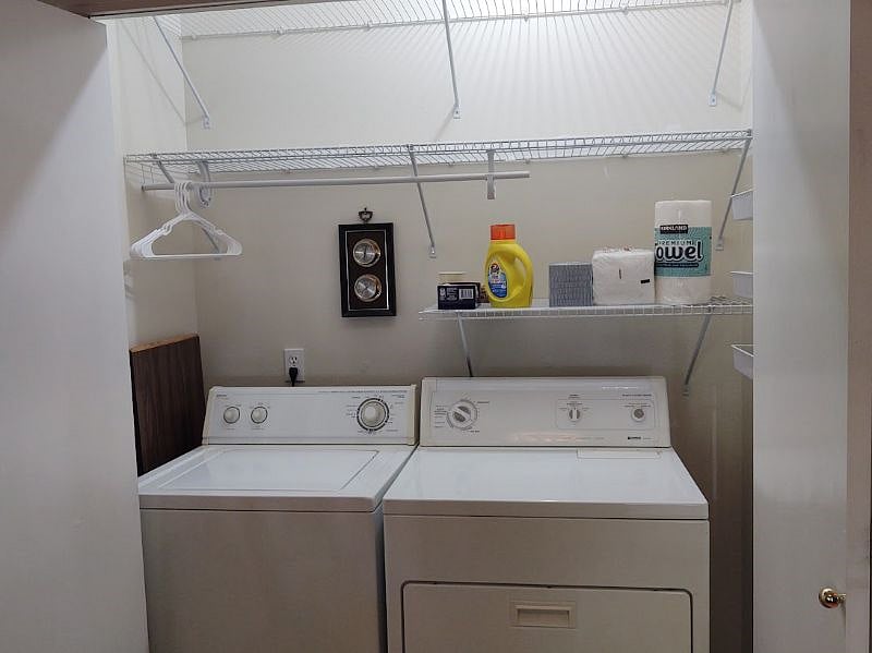 Furnished Finder property 484635_1 photo 13
