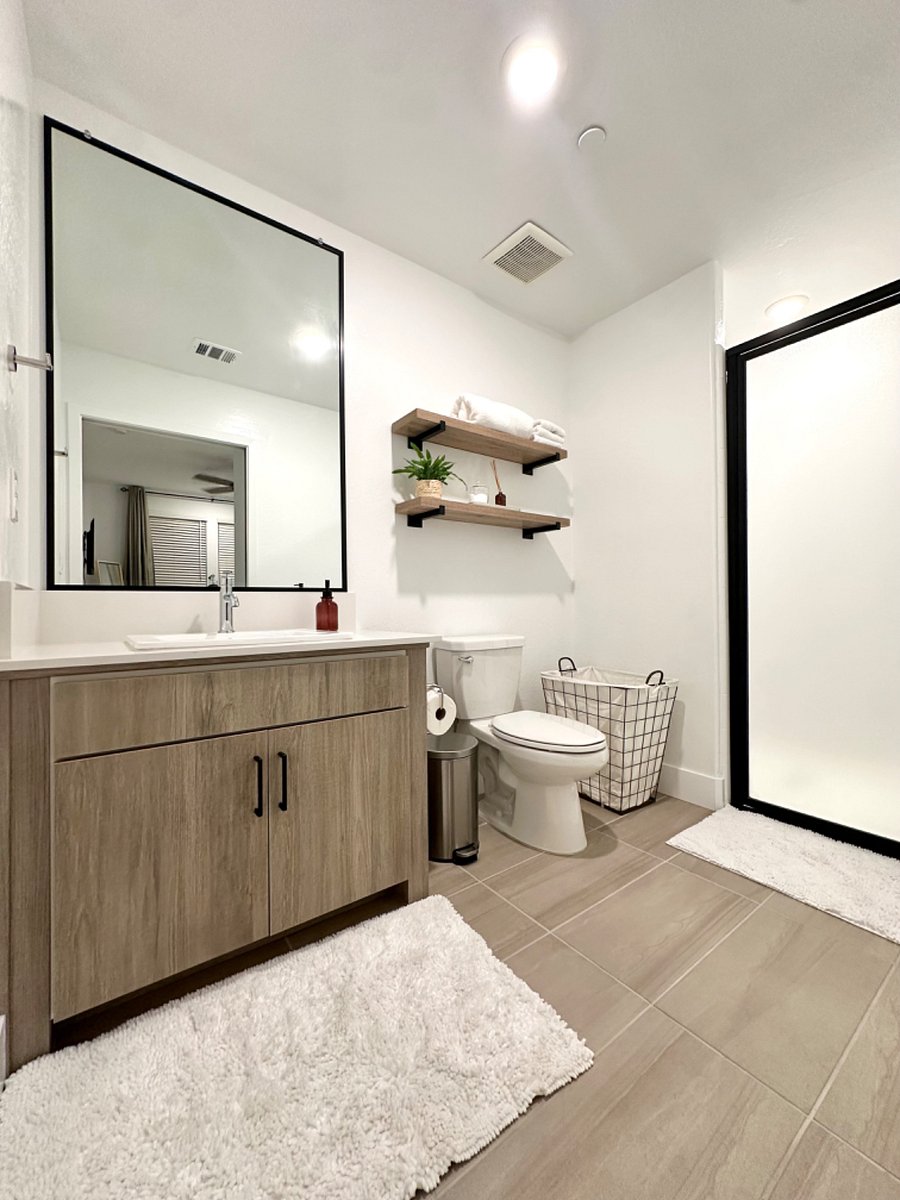 ground floor ensuite bathroom