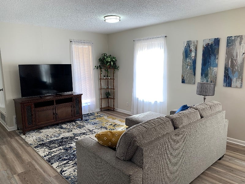 Furnished Finder property 484717_3 photo 3