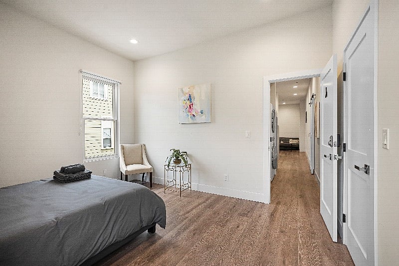 Furnished Finder property 484722_1 photo 38