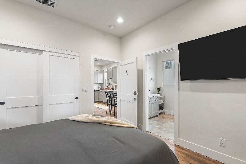 Furnished Finder property 484722_1 photo 65