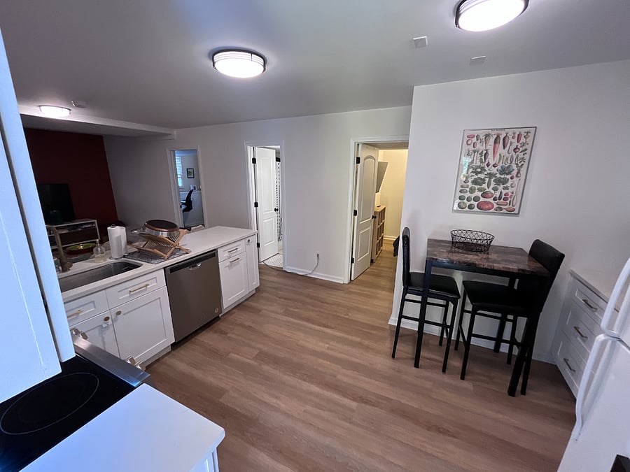 Furnished Finder property 484741_3 photo 4