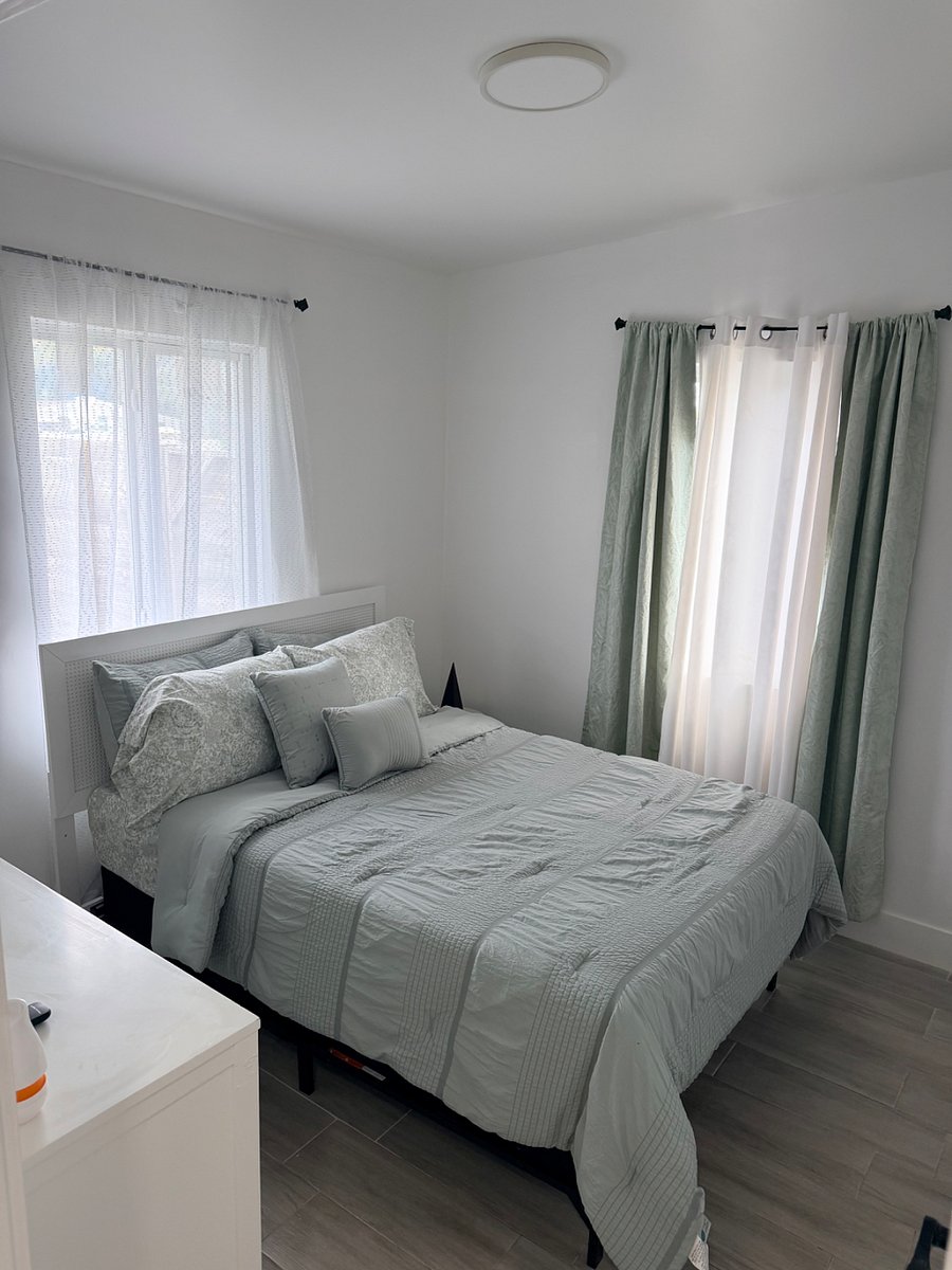 Furnished Finder property 484819_2 photo 6