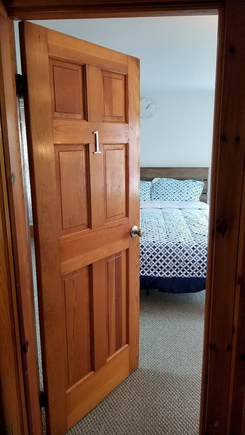 # 1 bigger room ($1100/month)