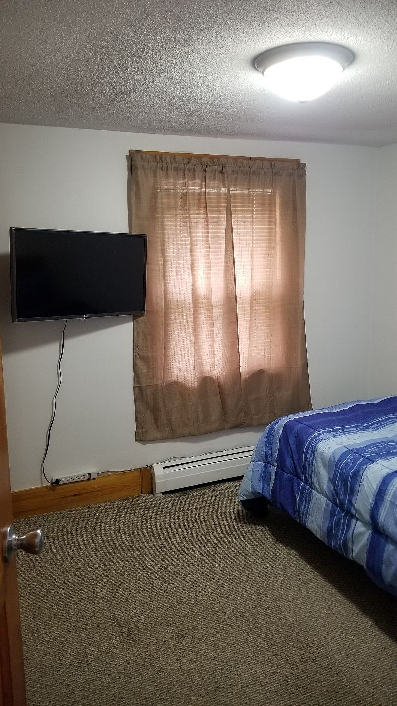 # 2 smaller room