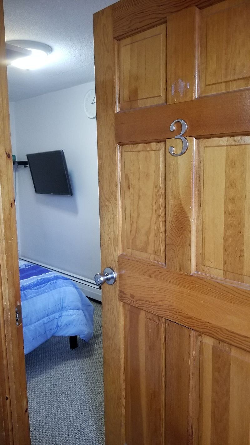 # 3 smaller room (900/month)