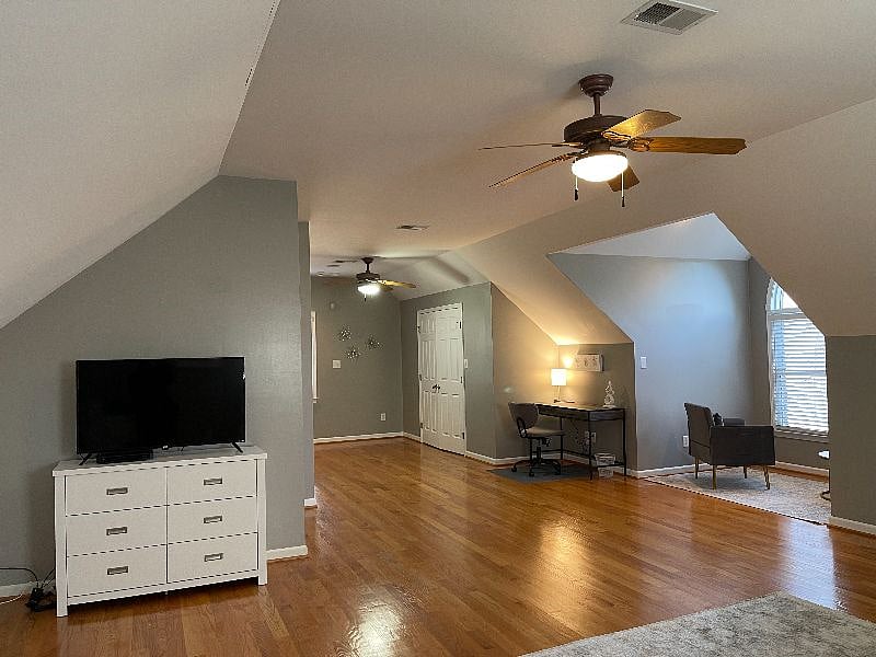 Furnished Finder property 484990_1 photo 4