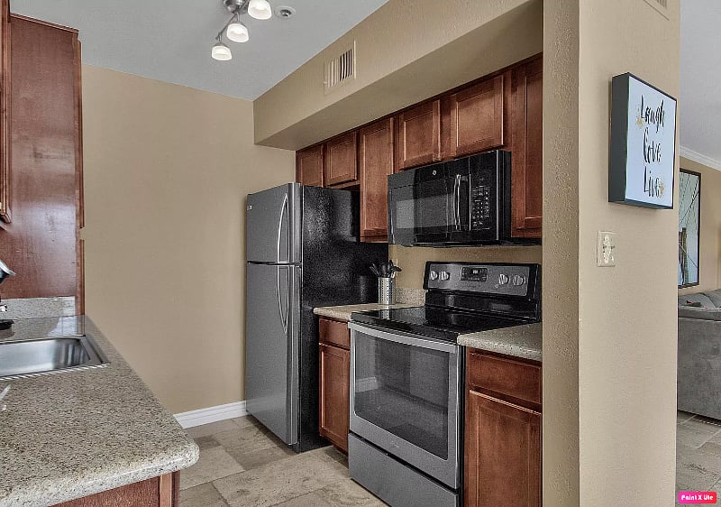 Furnished Finder property 484997_1 photo 3