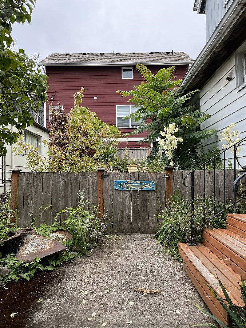 Furnished Finder property 485013_1 photo 13