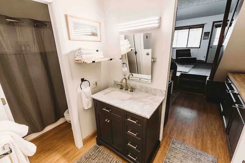 Furnished Finder property 485072_1 photo 12