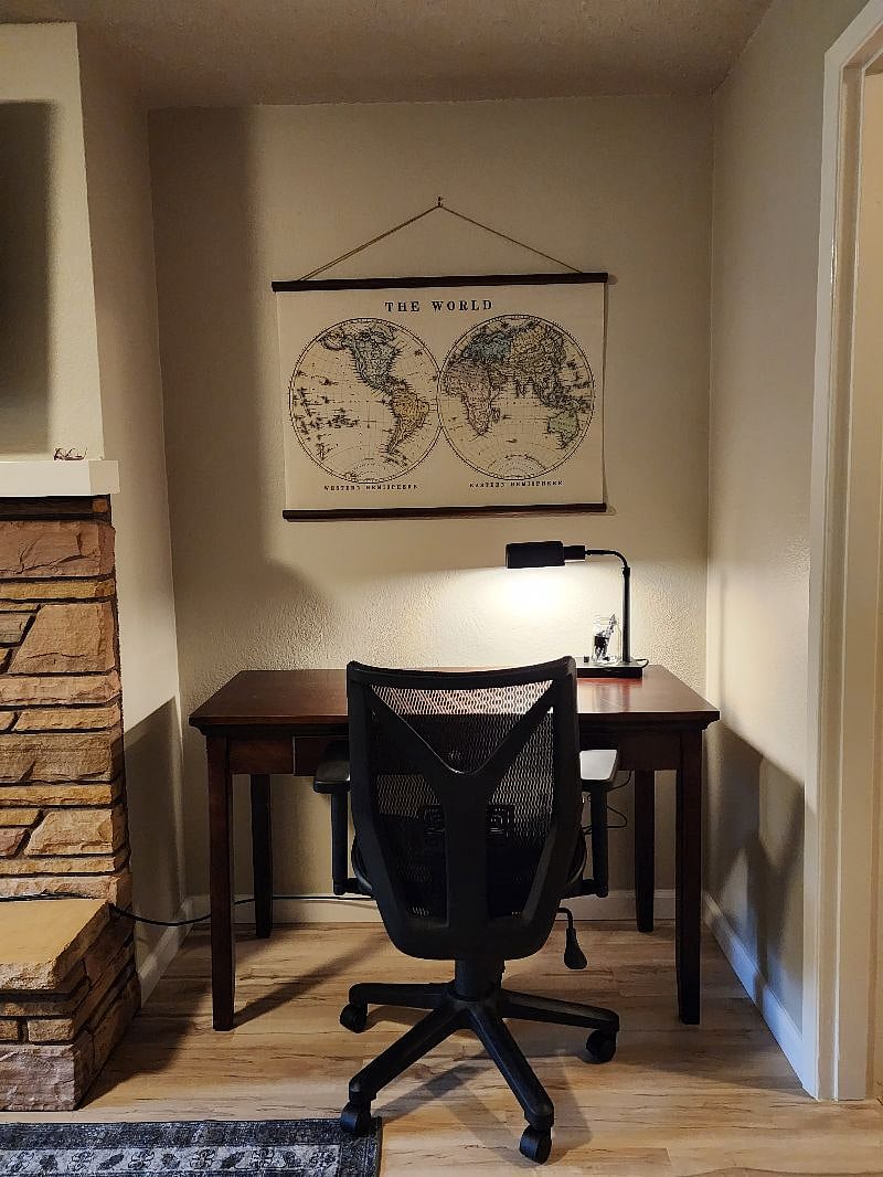 Desk with ergonomic chair