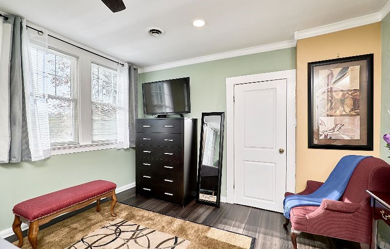 Furnished Finder property 485111_1 photo 12