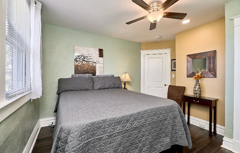 Furnished Finder property 485111_1 photo 15