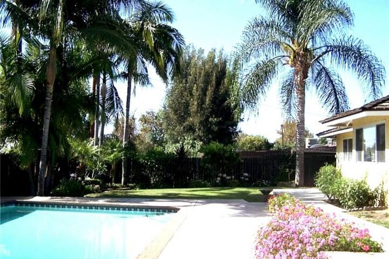 Furnished Finder property 485126_1 photo 12