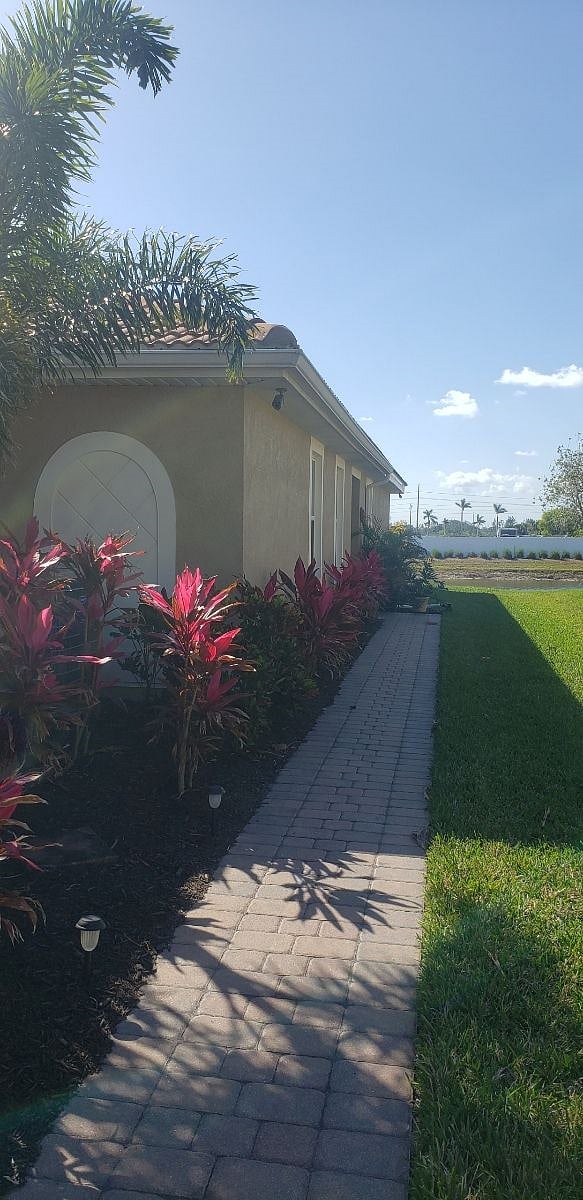 Furnished Finder property 485196_1 photo 4