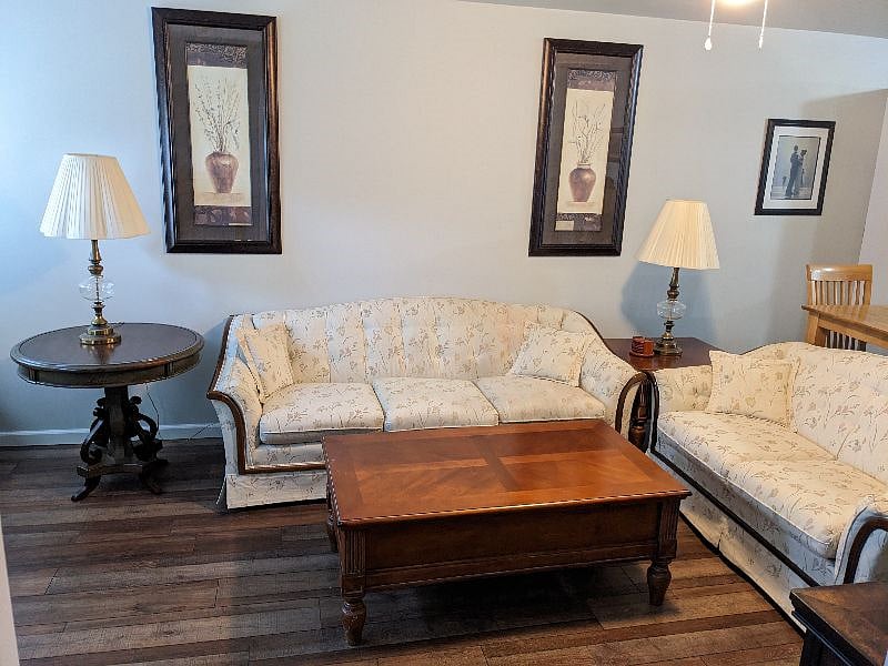 Furnished Finder property 485276_1 photo 4