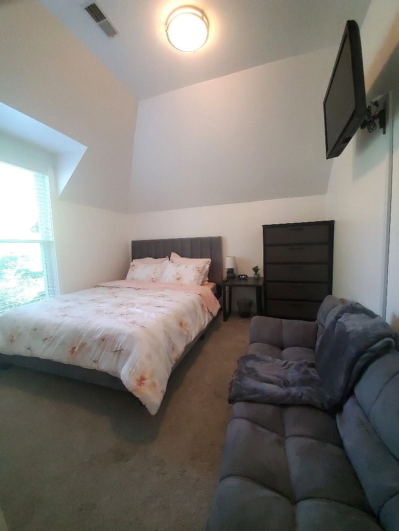 Furnished Finder property 485283_1 photo 31