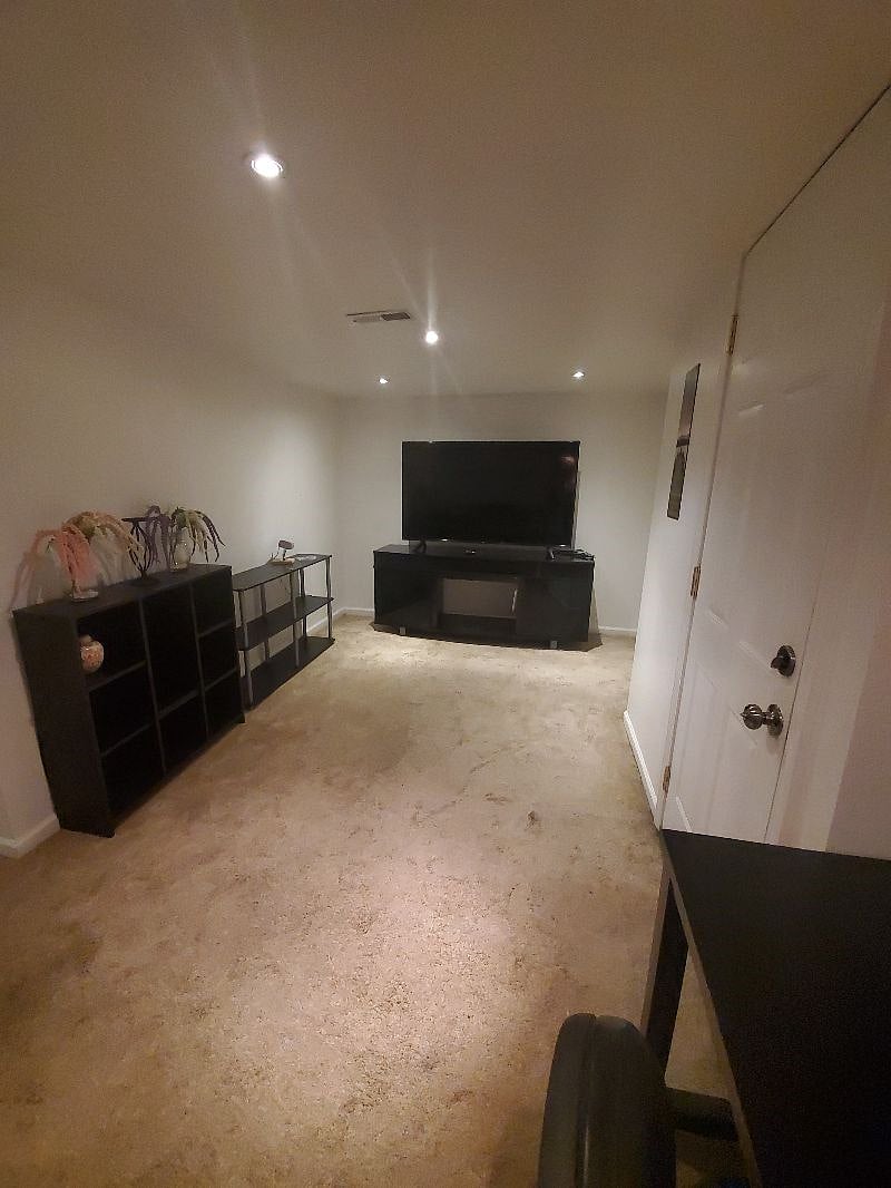Furnished Finder property 485283_1 photo 40
