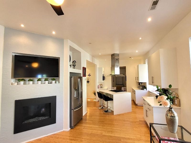Furnished Finder property 485283_1 photo 11