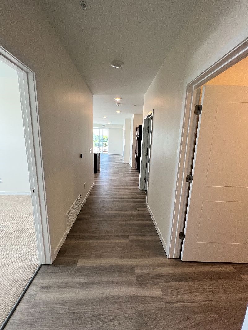 Furnished Finder property 485317_3 photo 2