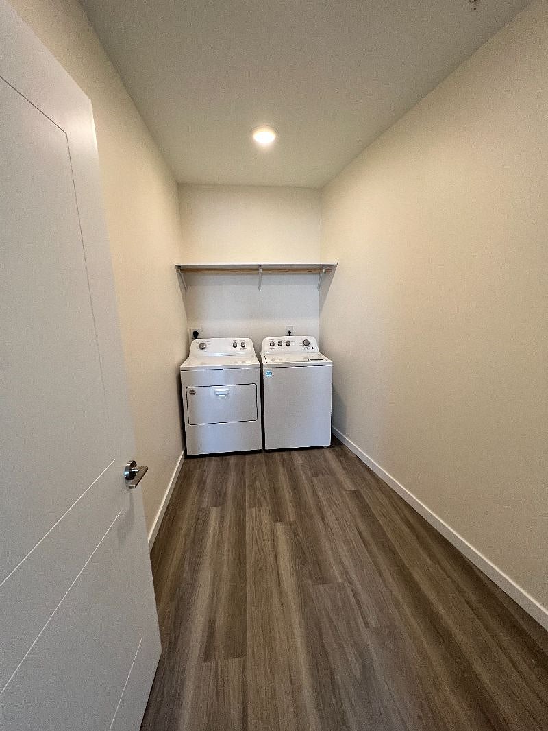 Furnished Finder property 485317_3 photo 6