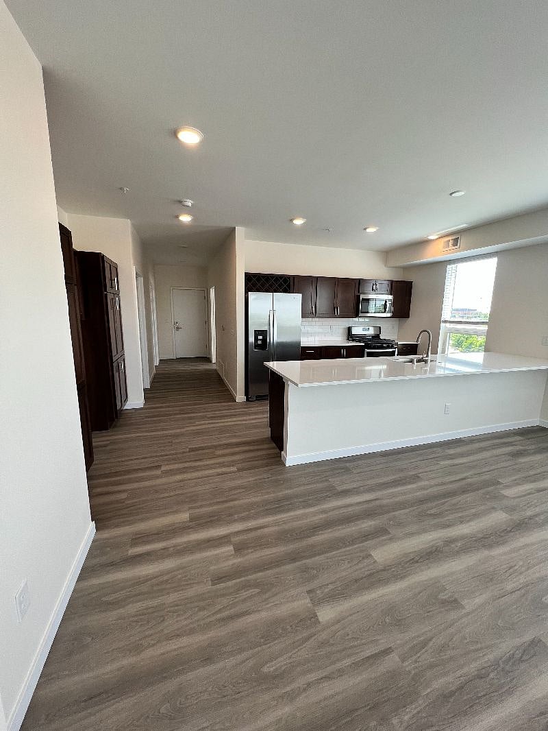 Furnished Finder property 485317_3 photo 10