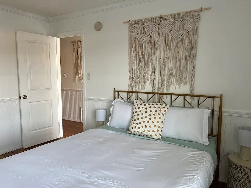 Furnished Finder property 485323_1 photo 8