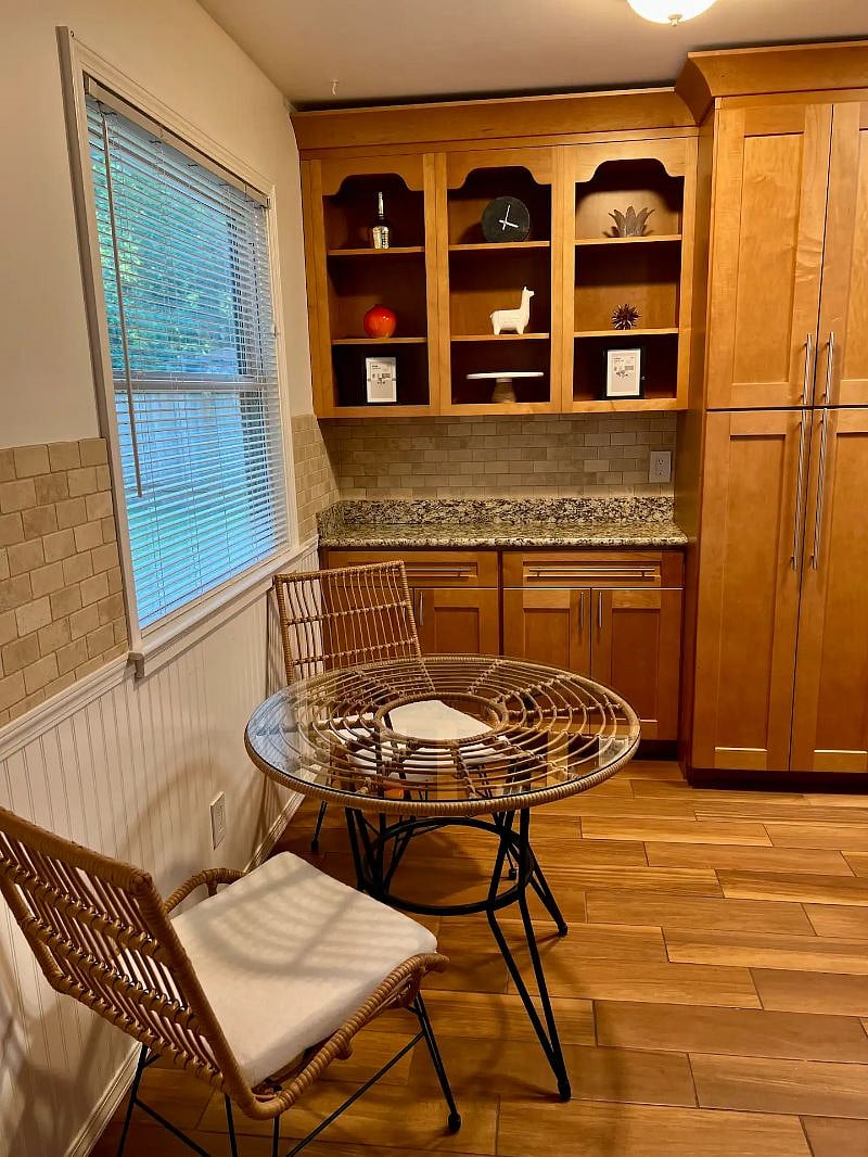 Furnished Finder property 485323_1 photo 10
