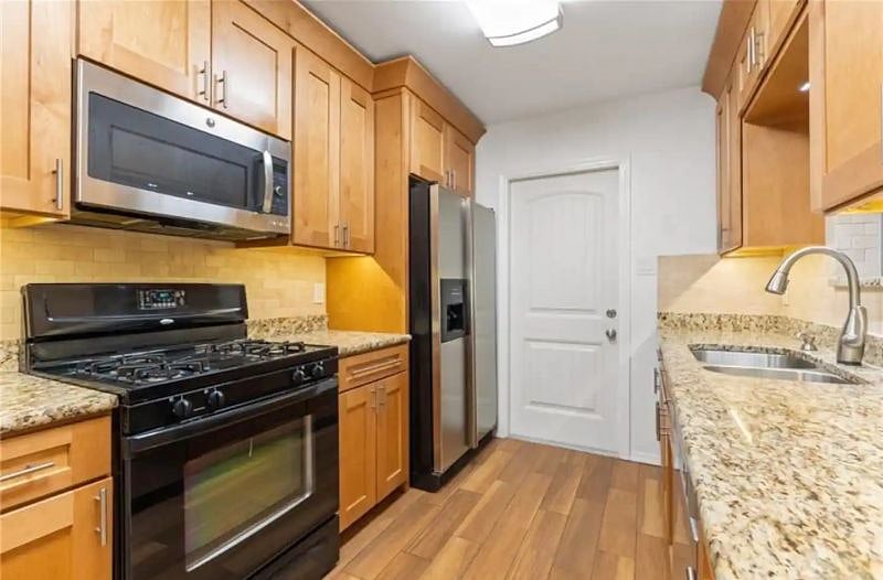 Furnished Finder property 485323_1 photo 12