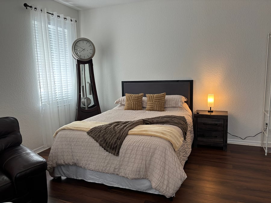 Furnished Finder property 485325_1 photo 8