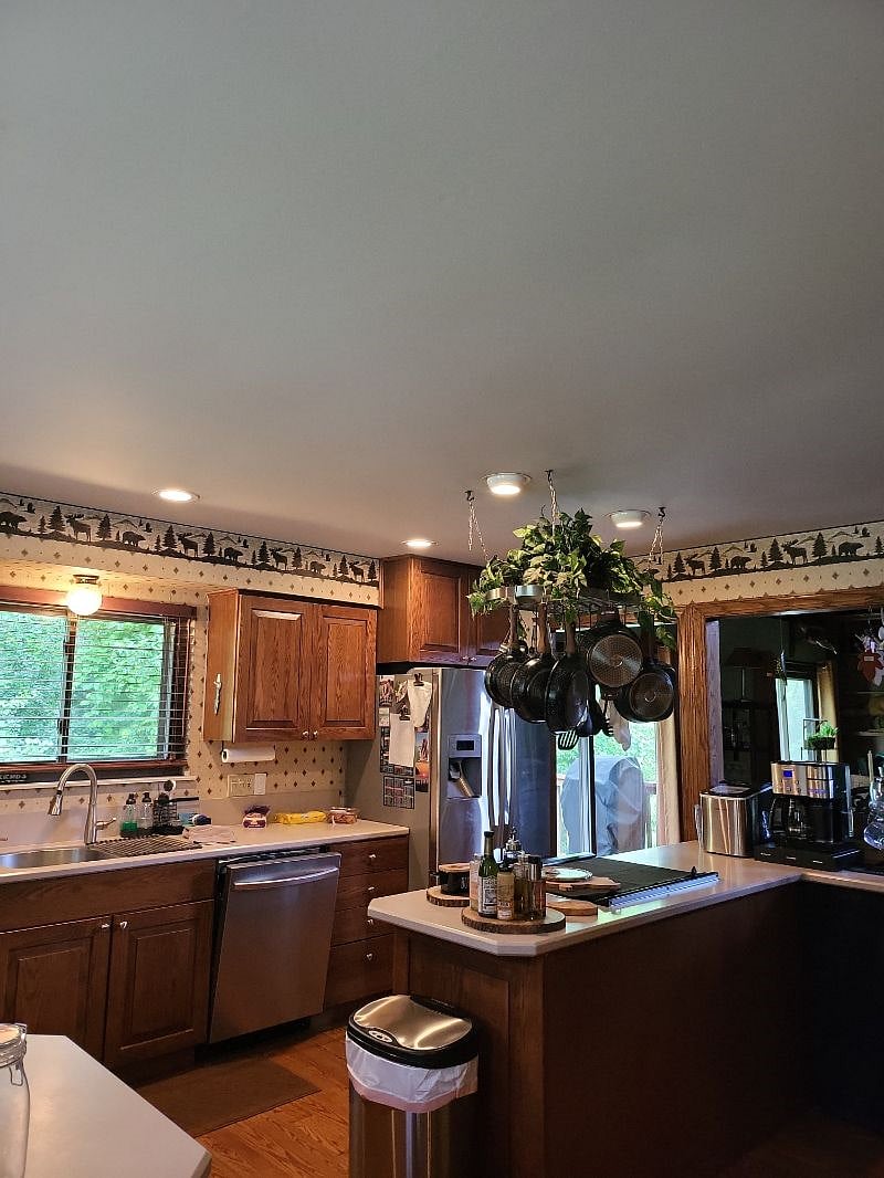 Lots of Cabinet Storage