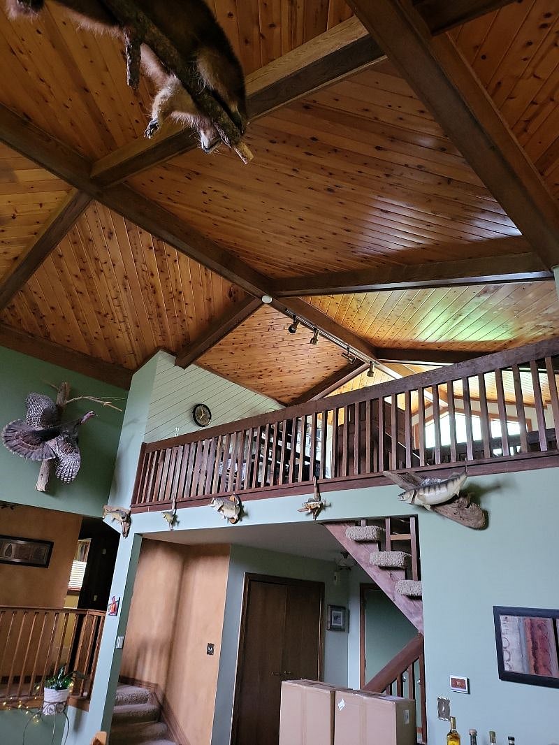 Loft Area - Additional Storage Available