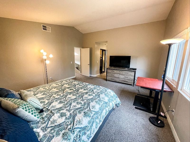 Furnished Finder property 485362_1 photo 24