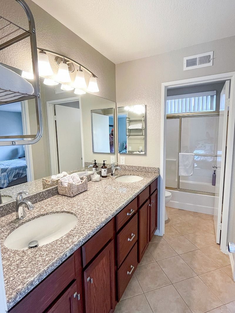 Furnished Finder property 485362_1 photo 32
