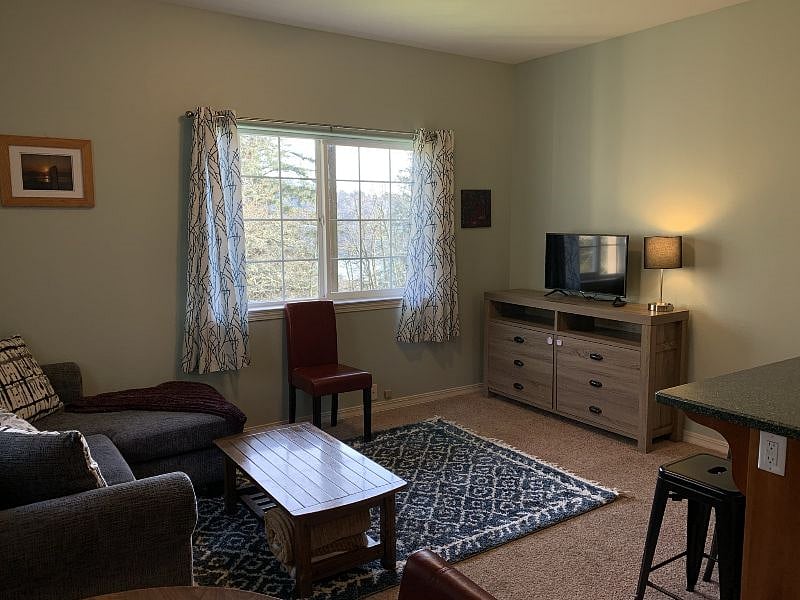 Furnished Finder property 485363_1 photo 1