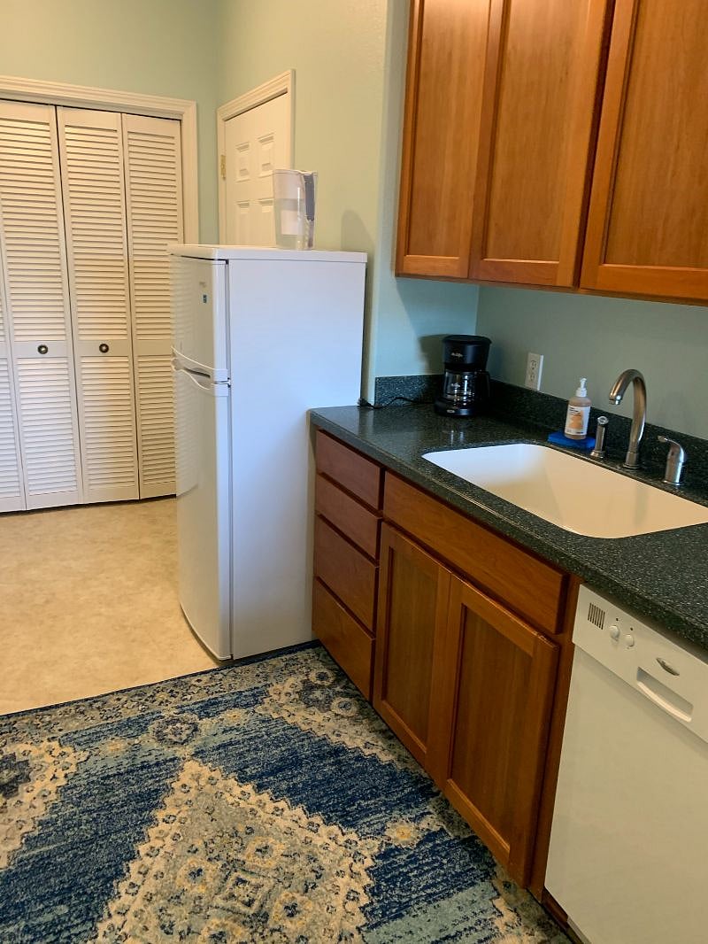 Furnished Finder property 485363_1 photo 8
