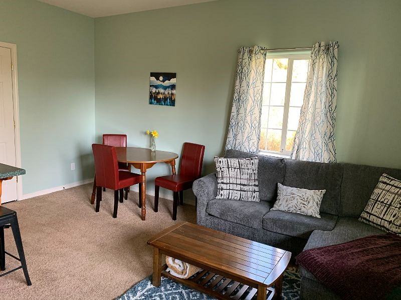 Furnished Finder property 485363_1 photo 10