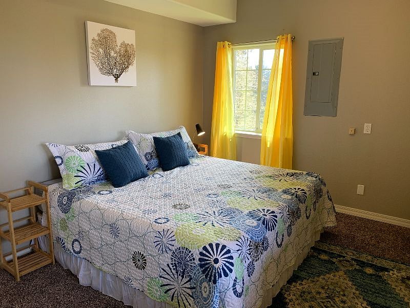 Furnished Finder property 485363_1 photo 15