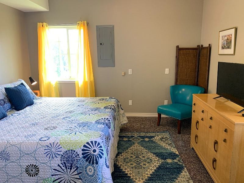 Furnished Finder property 485363_1 photo 16