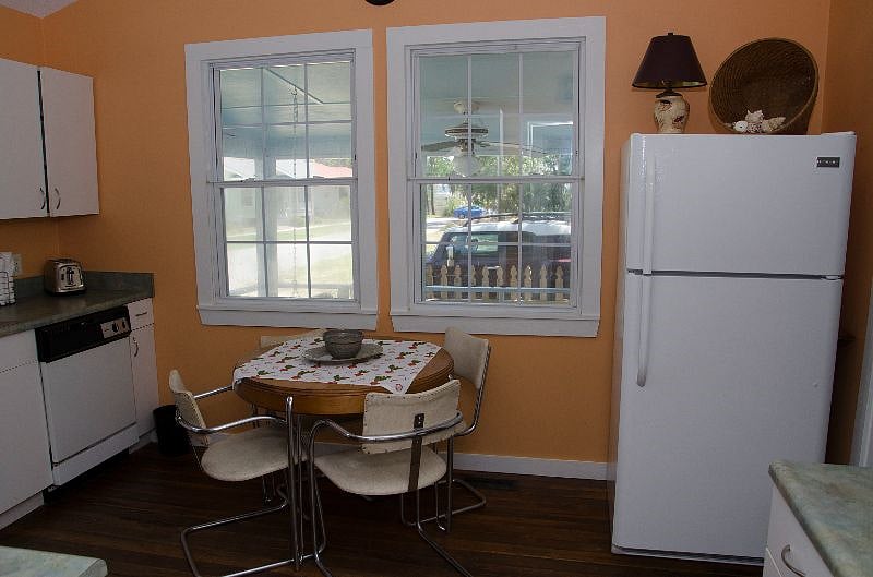 Furnished Finder property 485386_1 photo 10